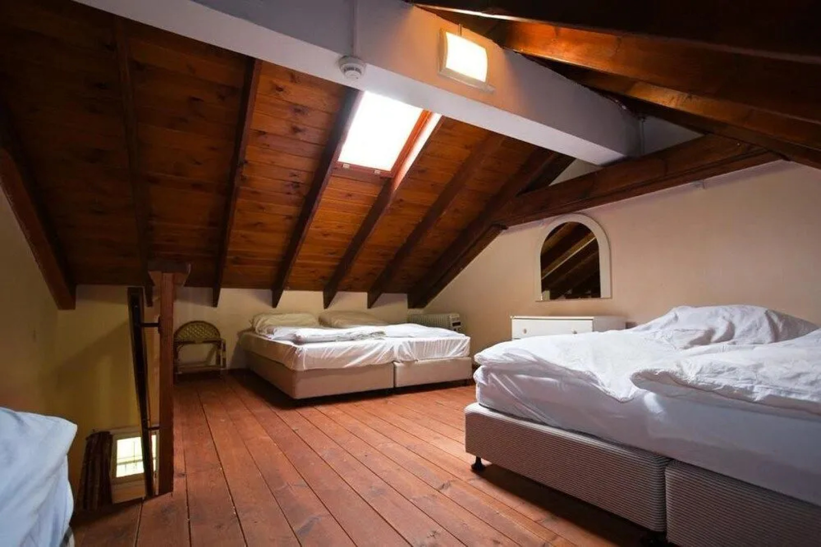 Hunters Lodge