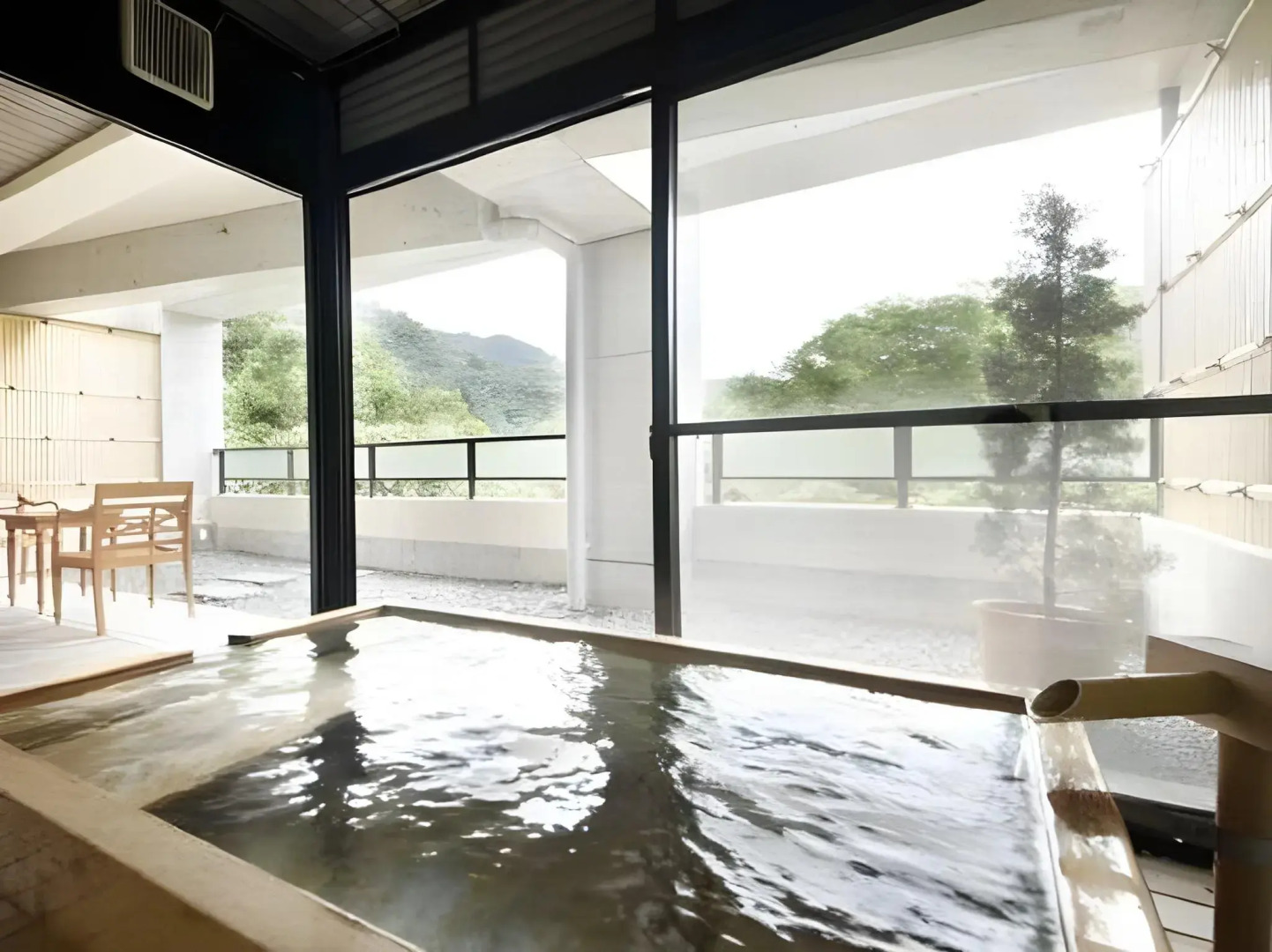 Fukuroda Onsen Omoide Romankan