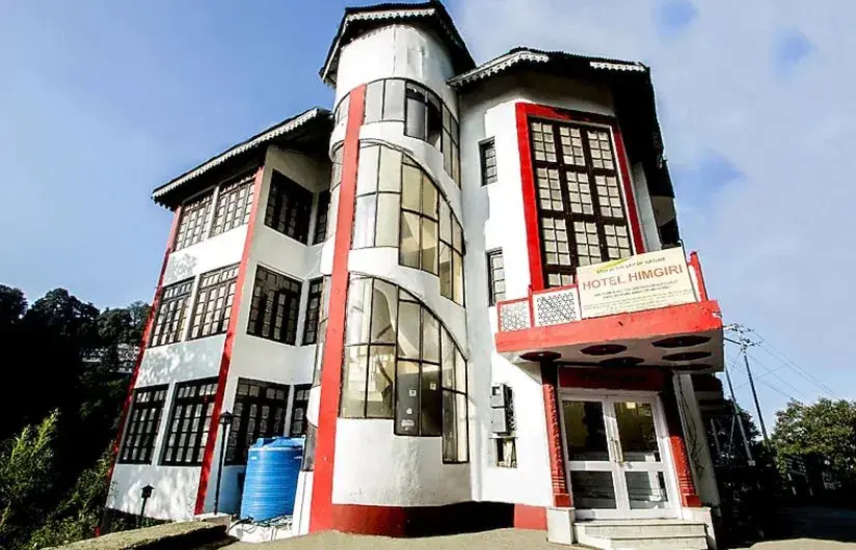 Hotel Himgiri