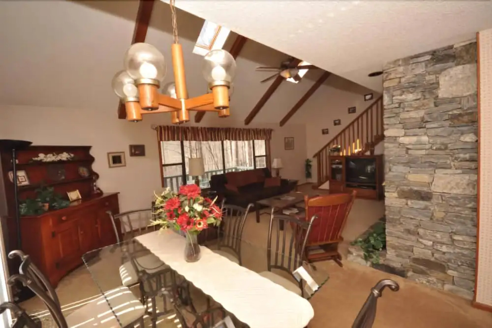 Vacation Homes by Rumbling Bald Resort