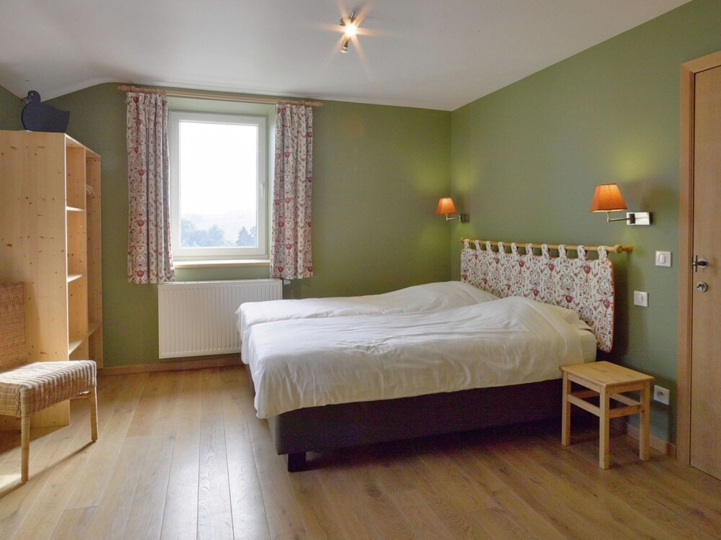 Luxury Holiday Home in Mettet With an Indoor Swimming Pool and Sauna