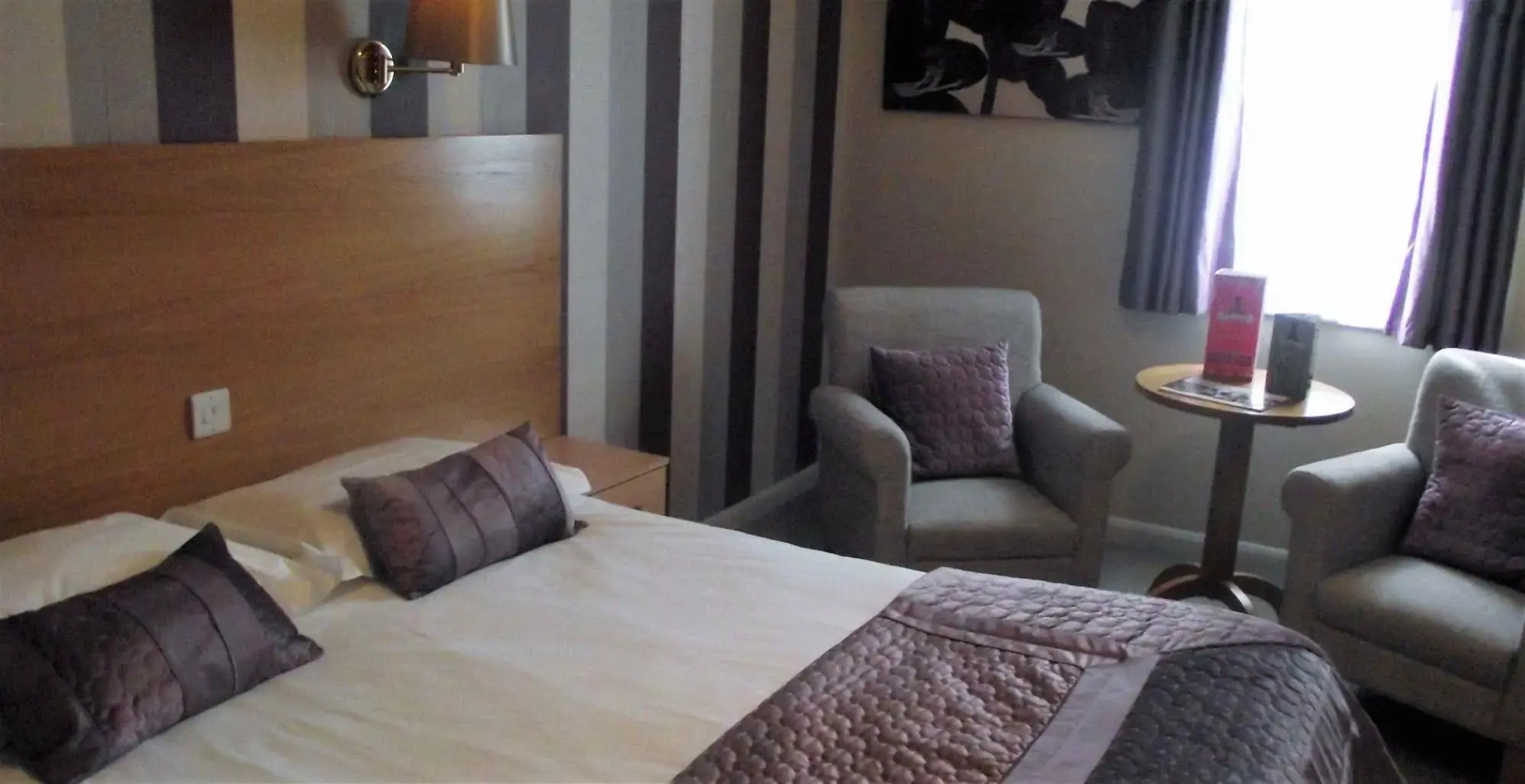 Sturdy's Castle Country Inn