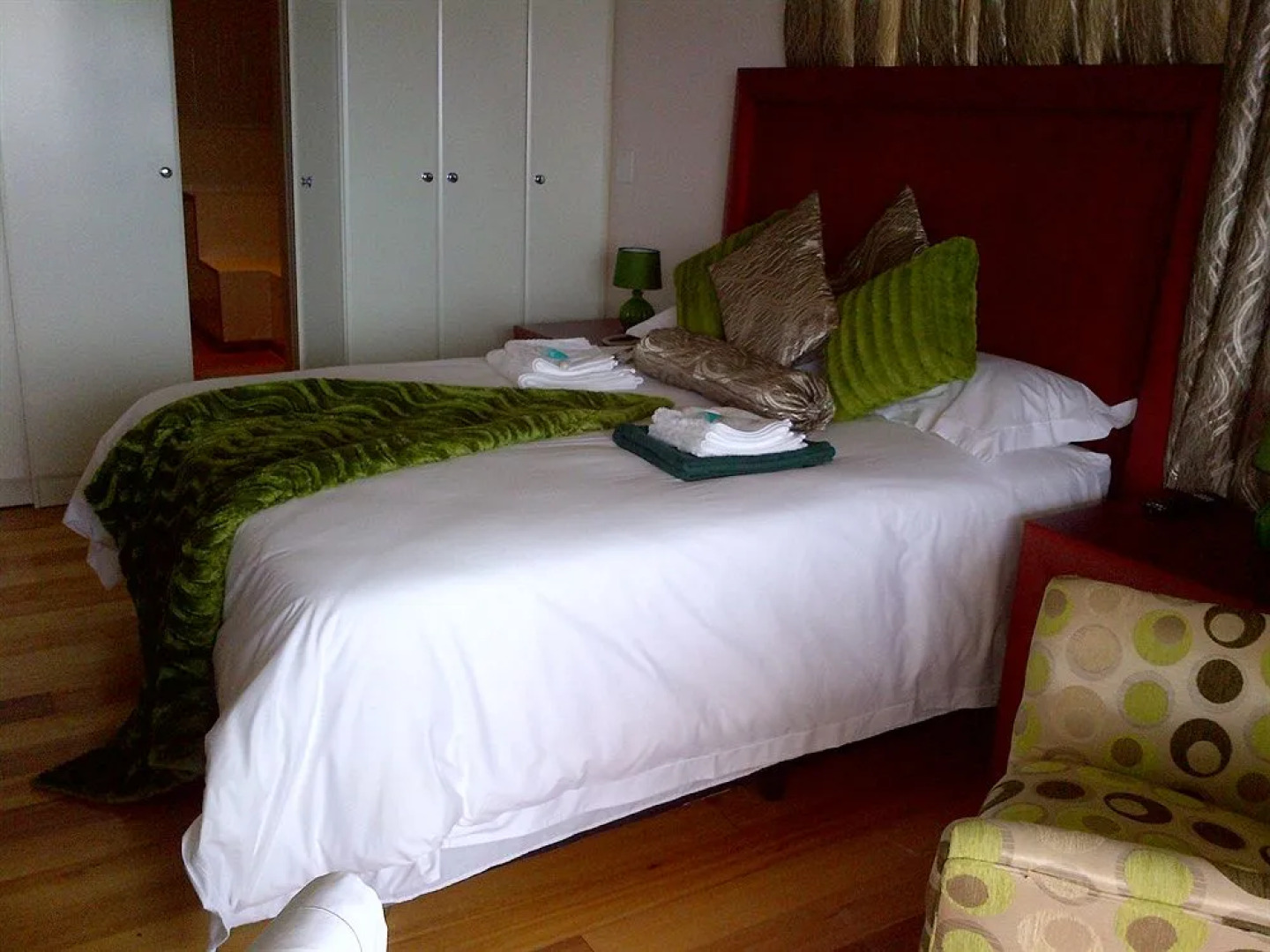 Empoza Sea View Guest House