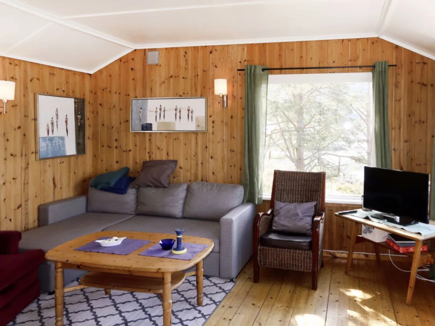 BLå HYTTE (FJH775)