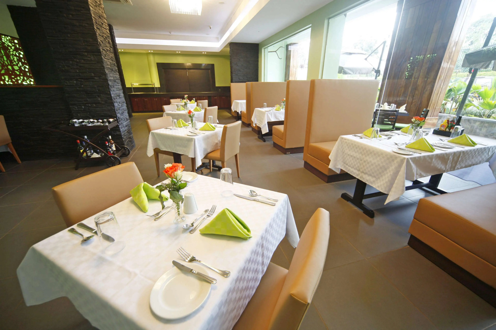 Отель Best Western Premier Garden Entebbe