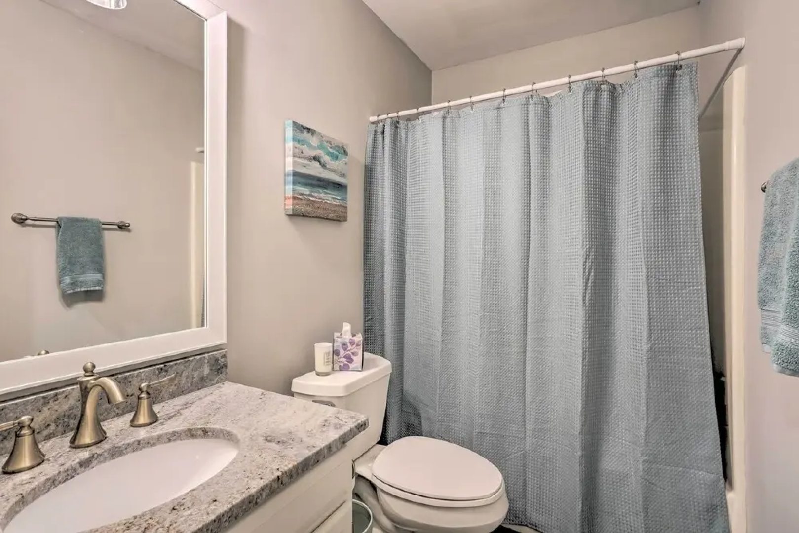 Modern Retreat - 4 Miles to Isle of Palms Beach!