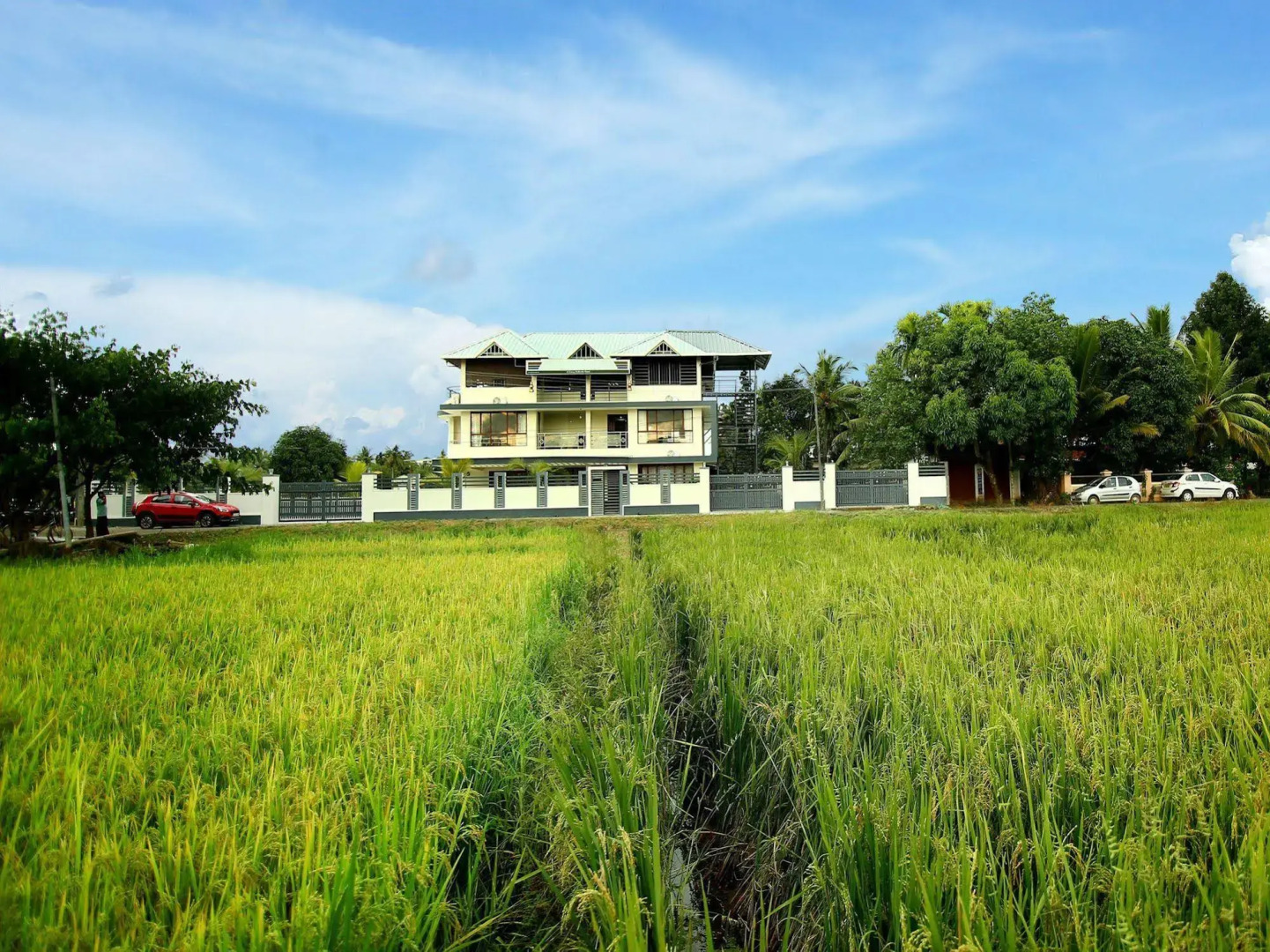 OYO 2589 Hotel Captains Cabin
