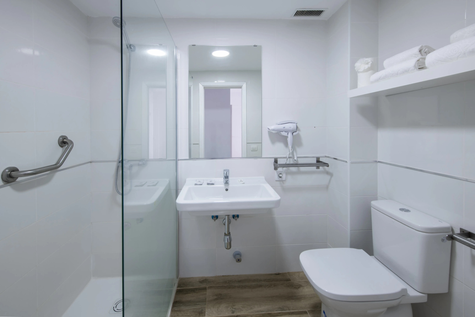 Los Rosales Apartamentos