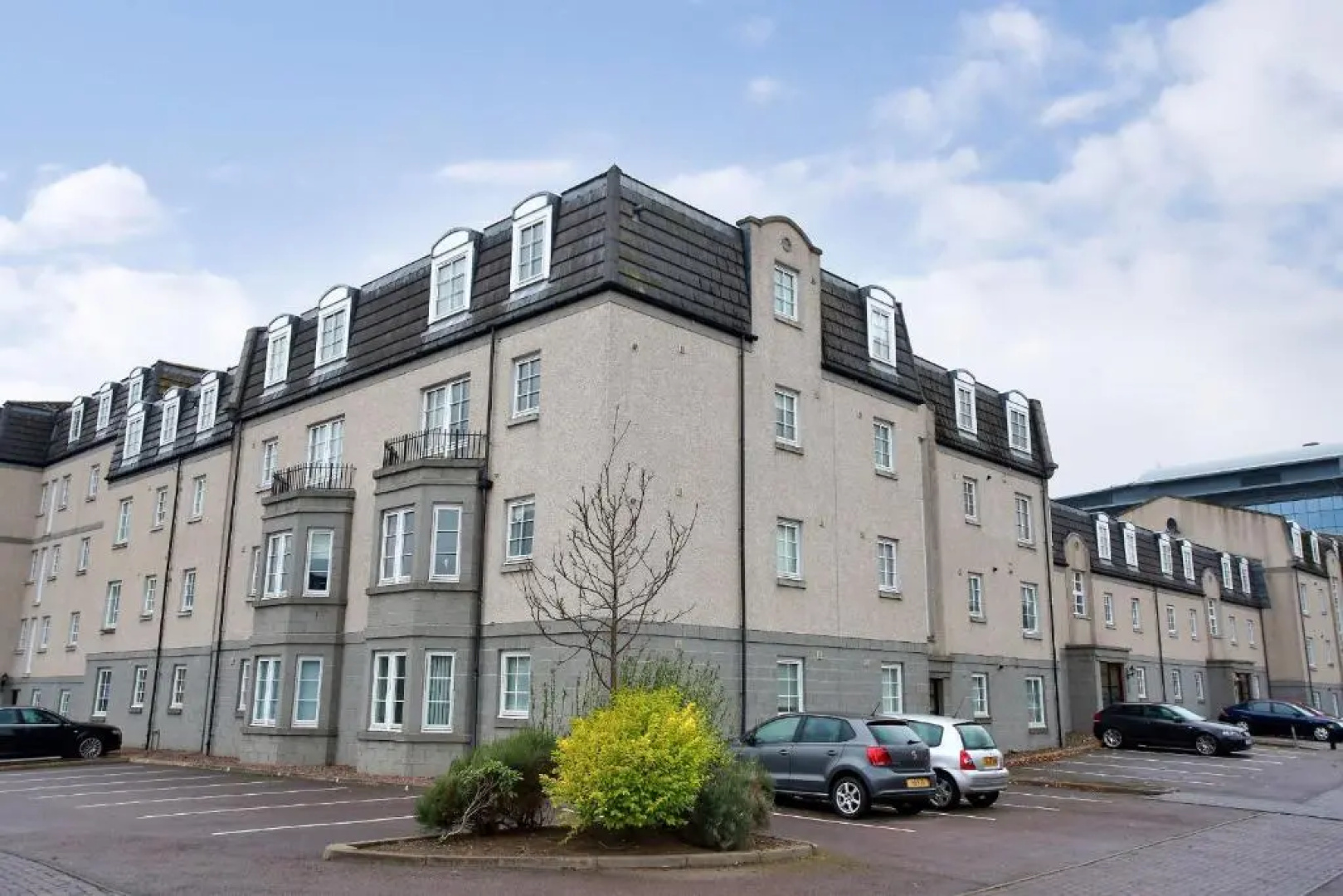 Fonthill Apartment