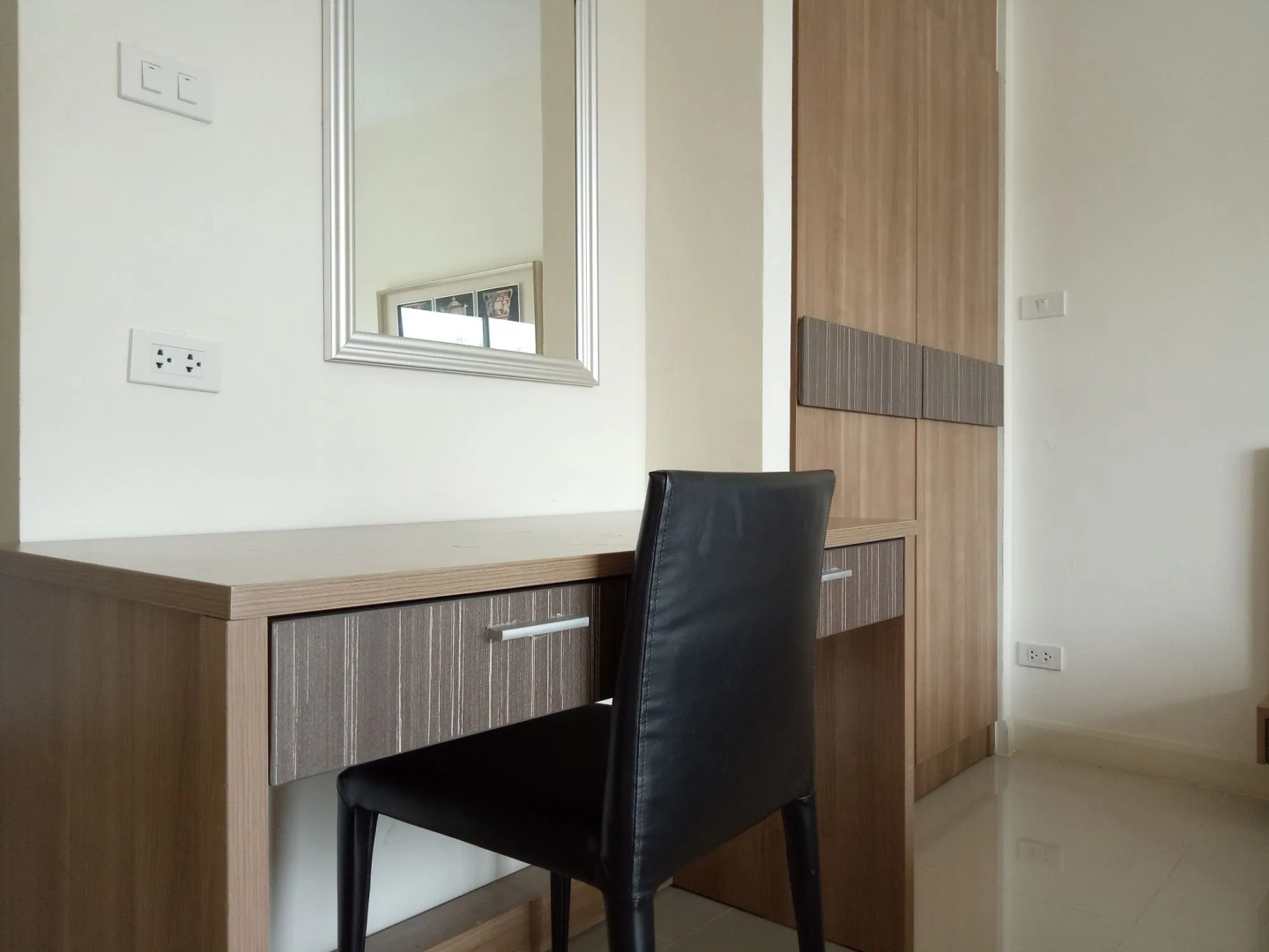 Privacy Residence Lopburi