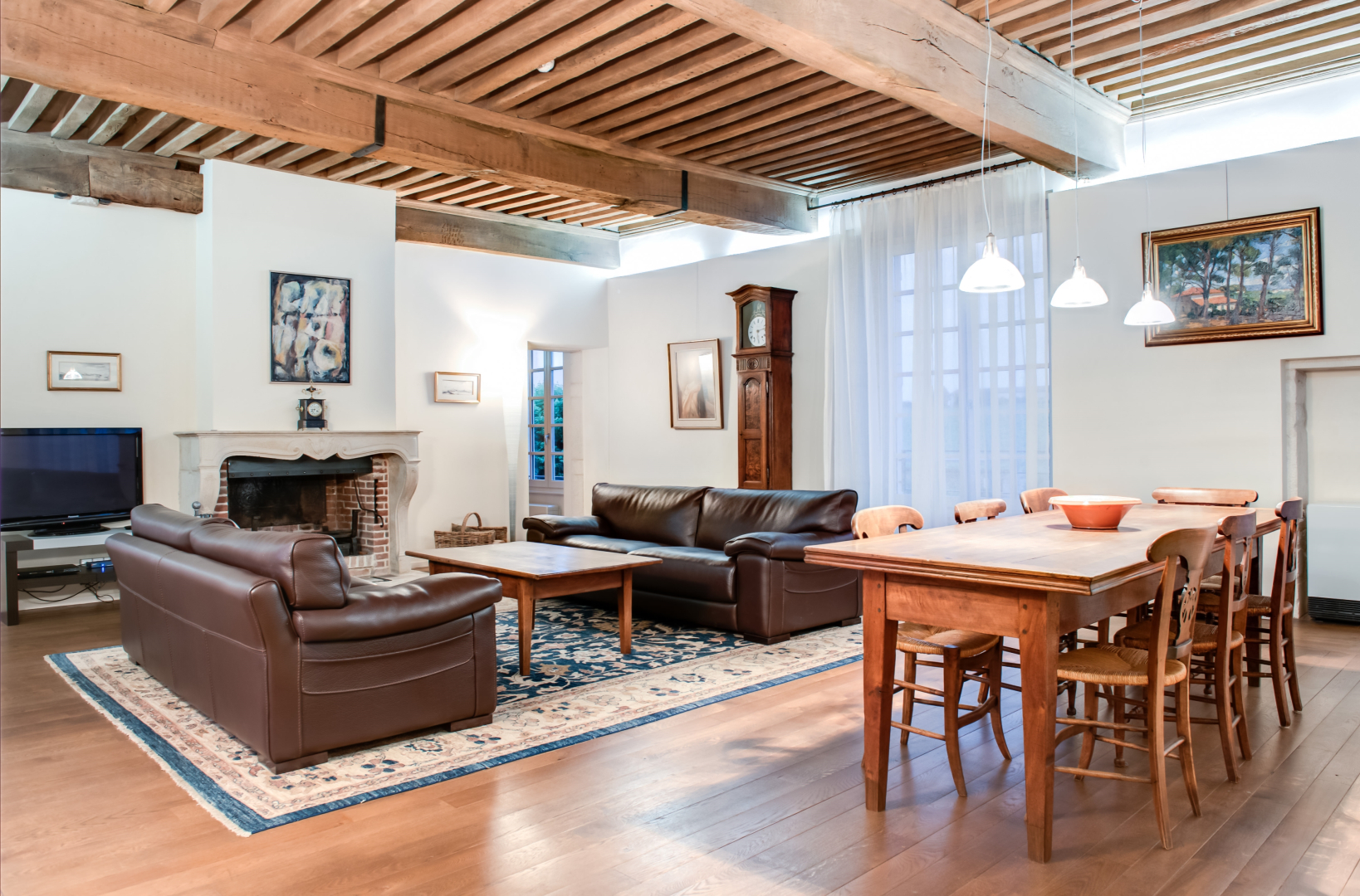 Le Chateau De Besseuil