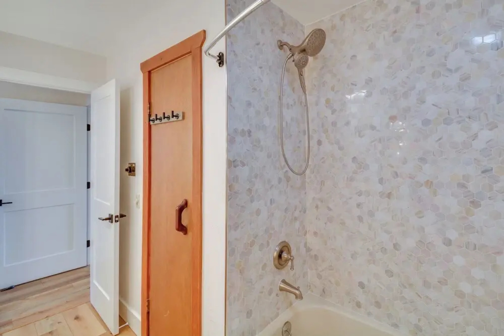 Private Ski Retreat in Avon: Eagle River Views!