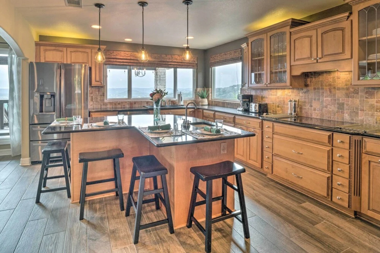 Jonestown House on Hill w/ Lake Travis Views!