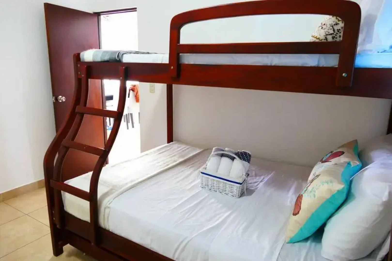 Ecusuites Salinas Resort 7F Departamento Piscina