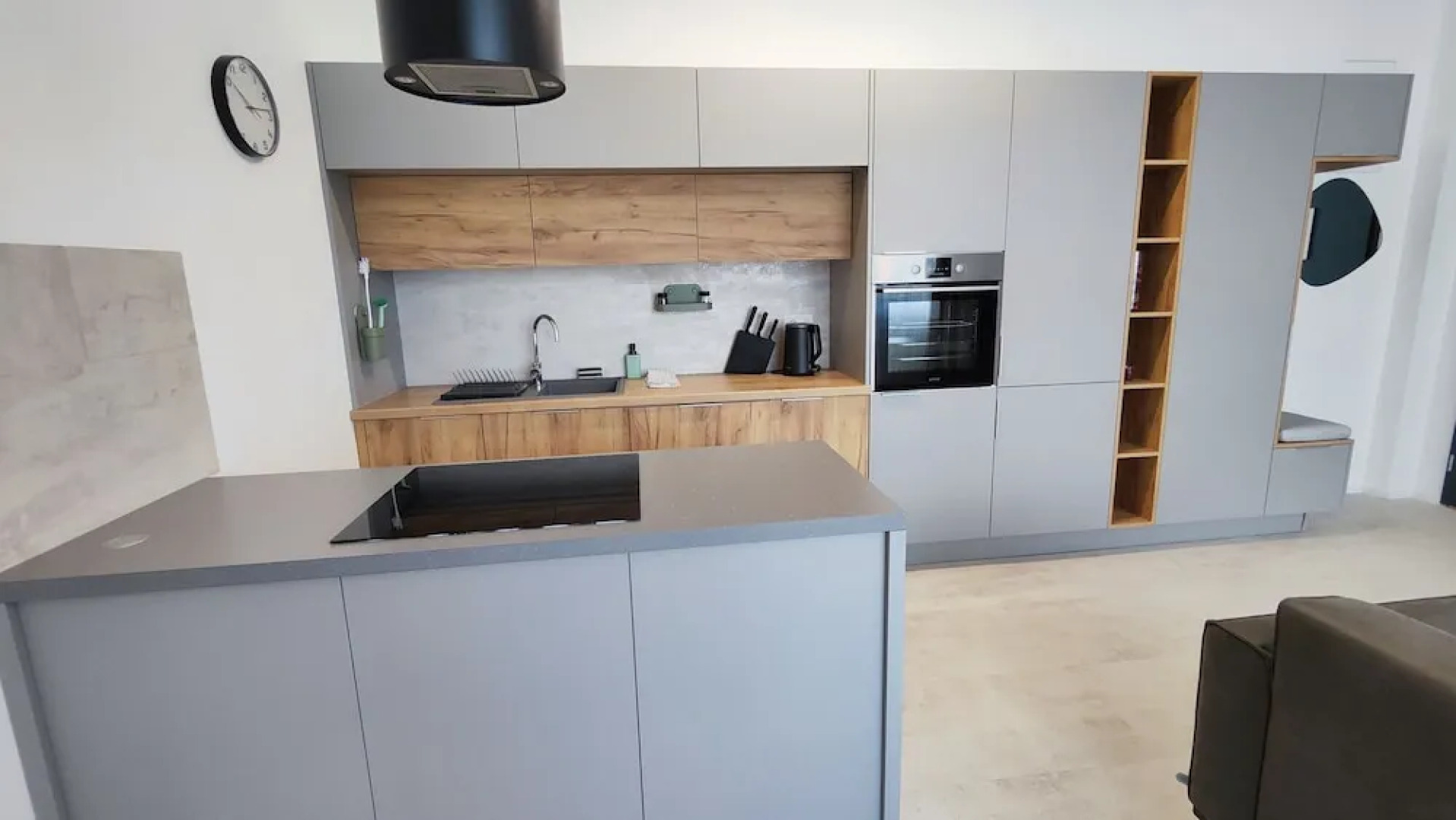 DOHNANYI Villa by CHORS