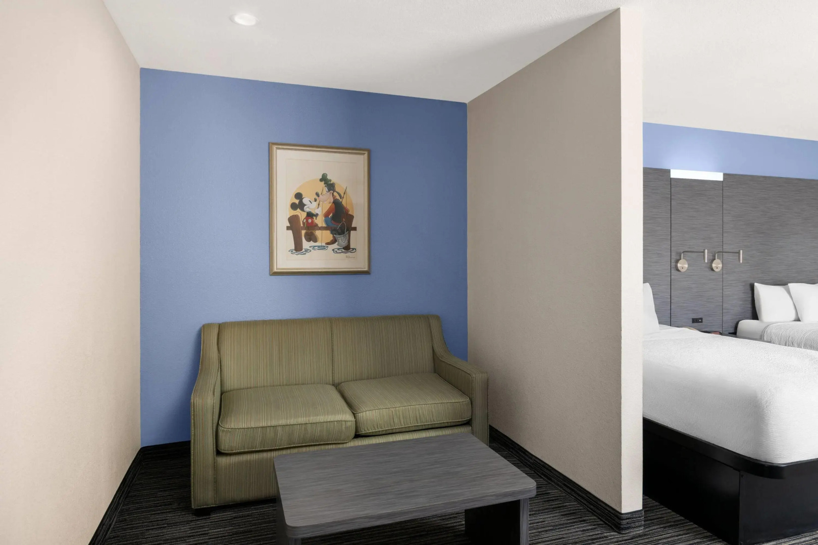 Travelodge Inn & Suites by Wyndham Anaheim on Disneyland Dr