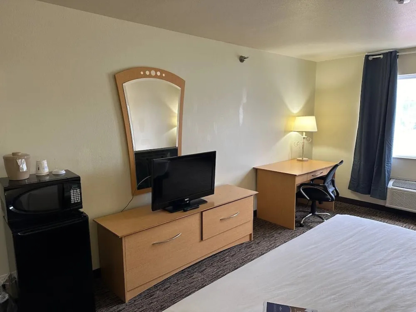 Baymont Inn & Suites Lawrenceburg