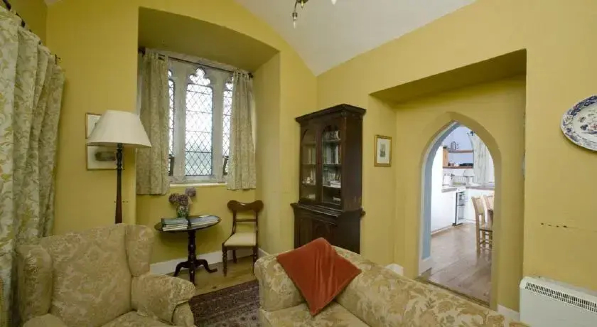 Annes Grove Miniature Castle