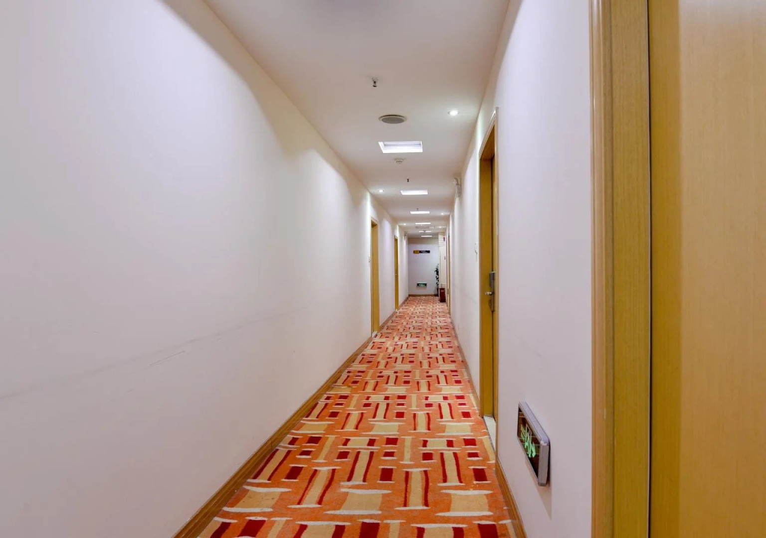 24K International Hotel - People Square Branch