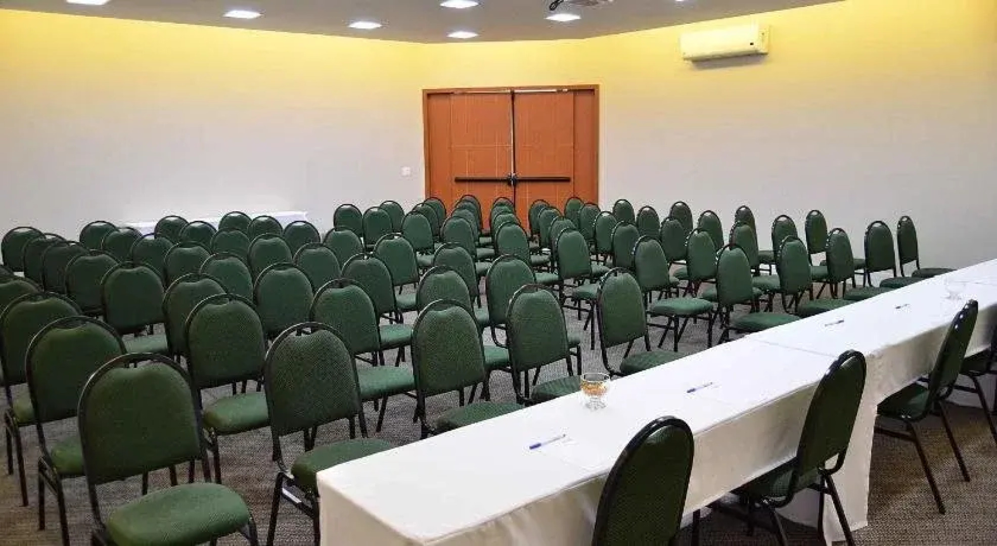 Hotel Matão Othon Suites