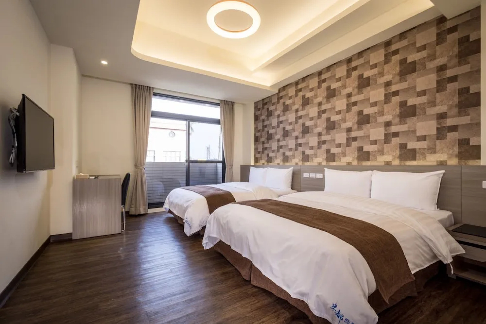 Midu Business Hotel