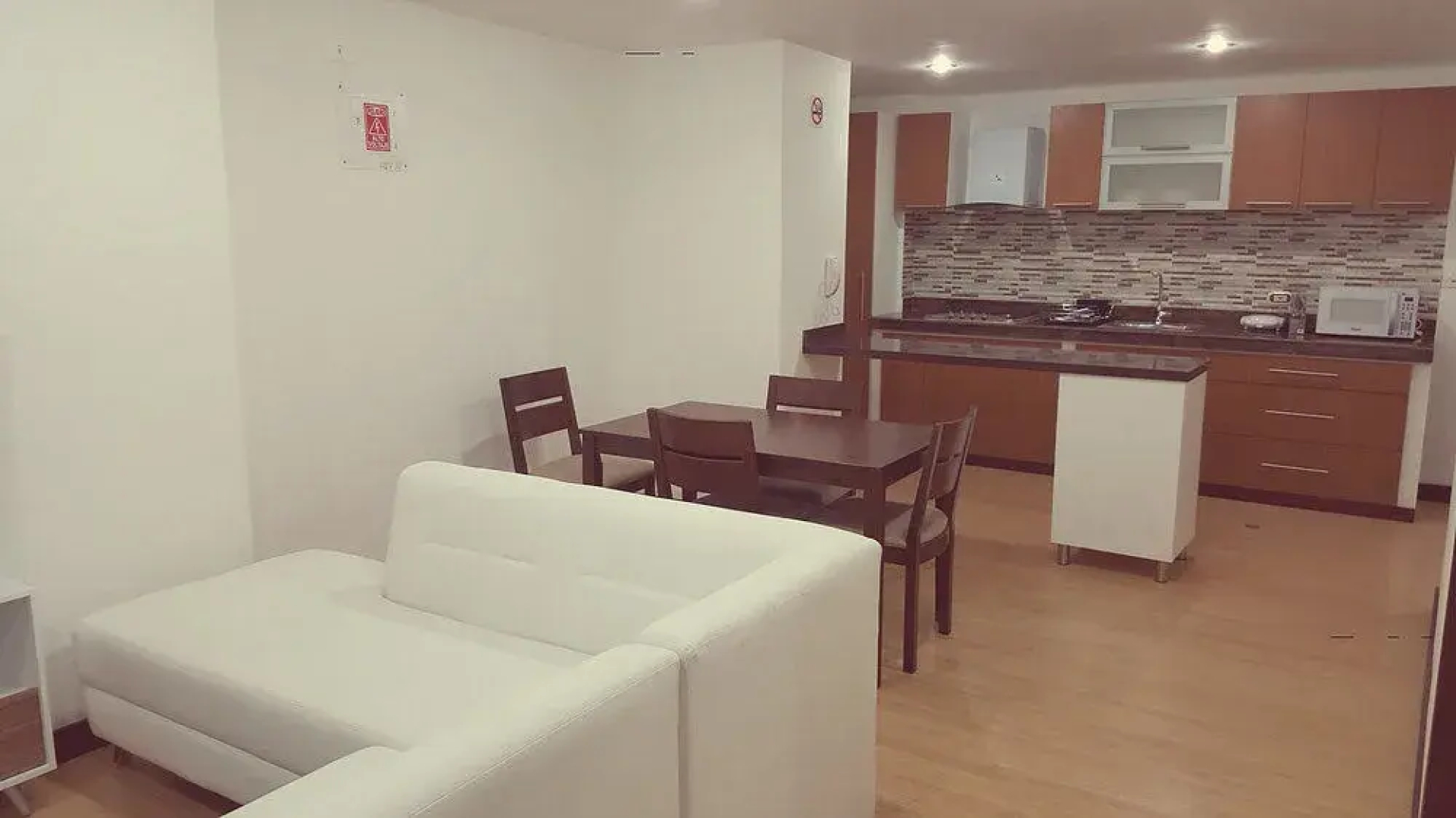 Hotel Suiza Aparta Suites