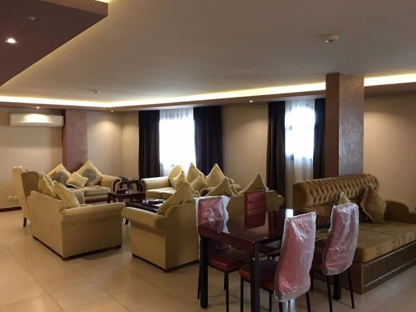 Al Ramla Al Hamra Furnished Units