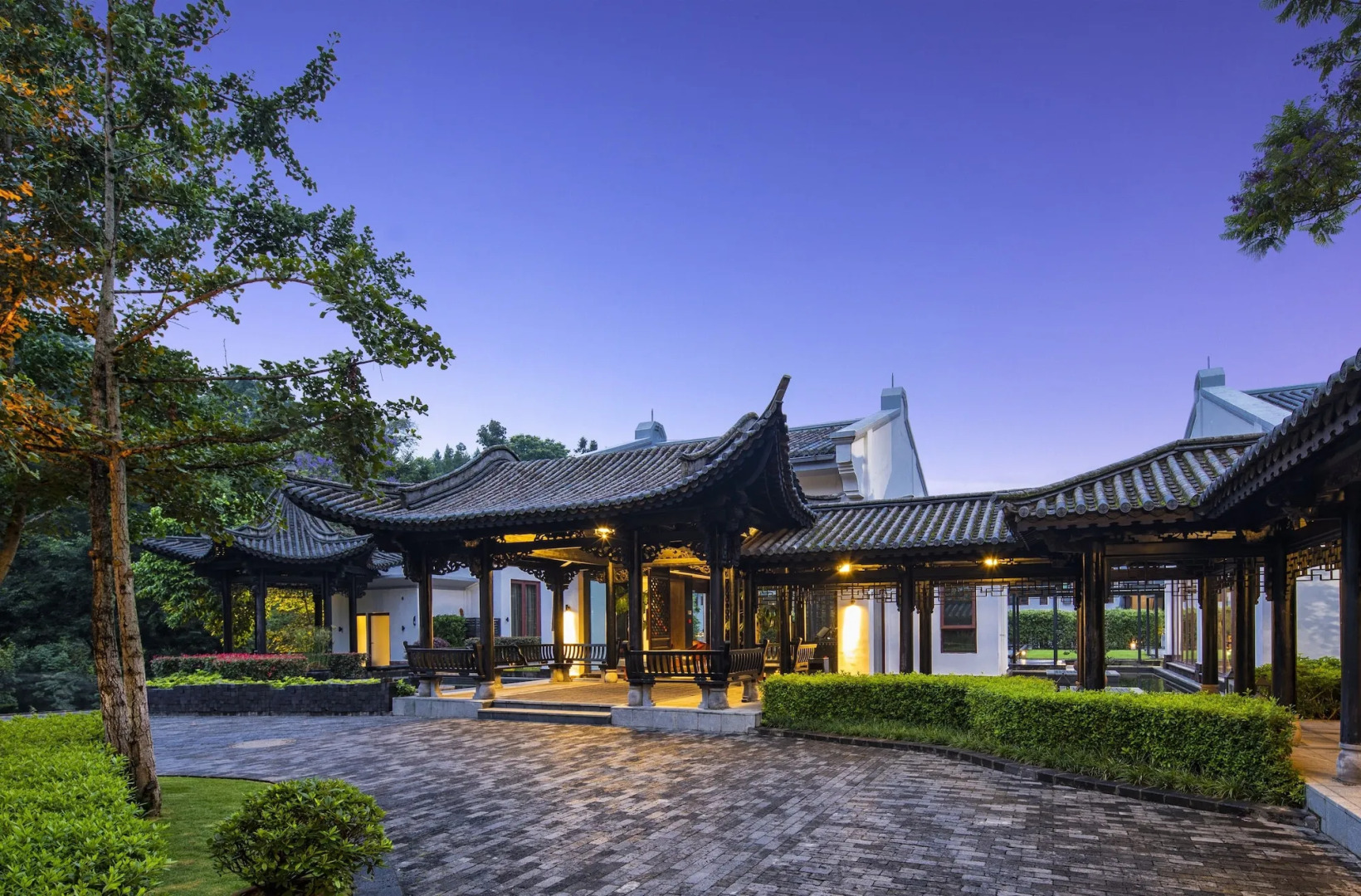 Banyan Tree Tengchong