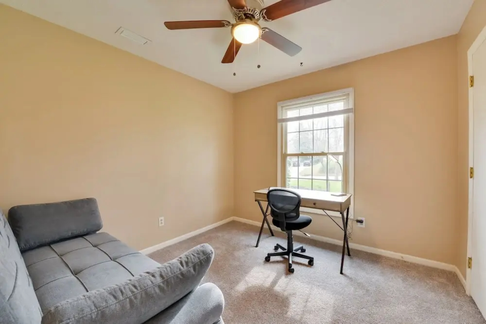 Cozy Home w/ Fenced Yard < 1 Mi Downtown Matthews!
