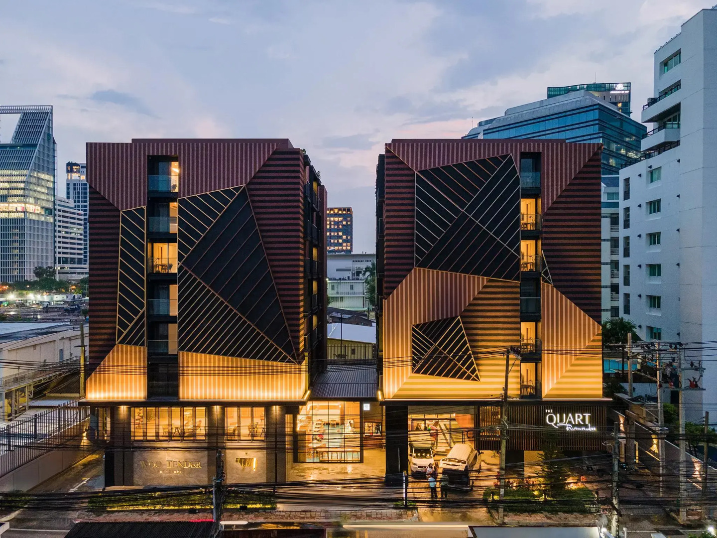 The Quart Ruamrudee by UHG