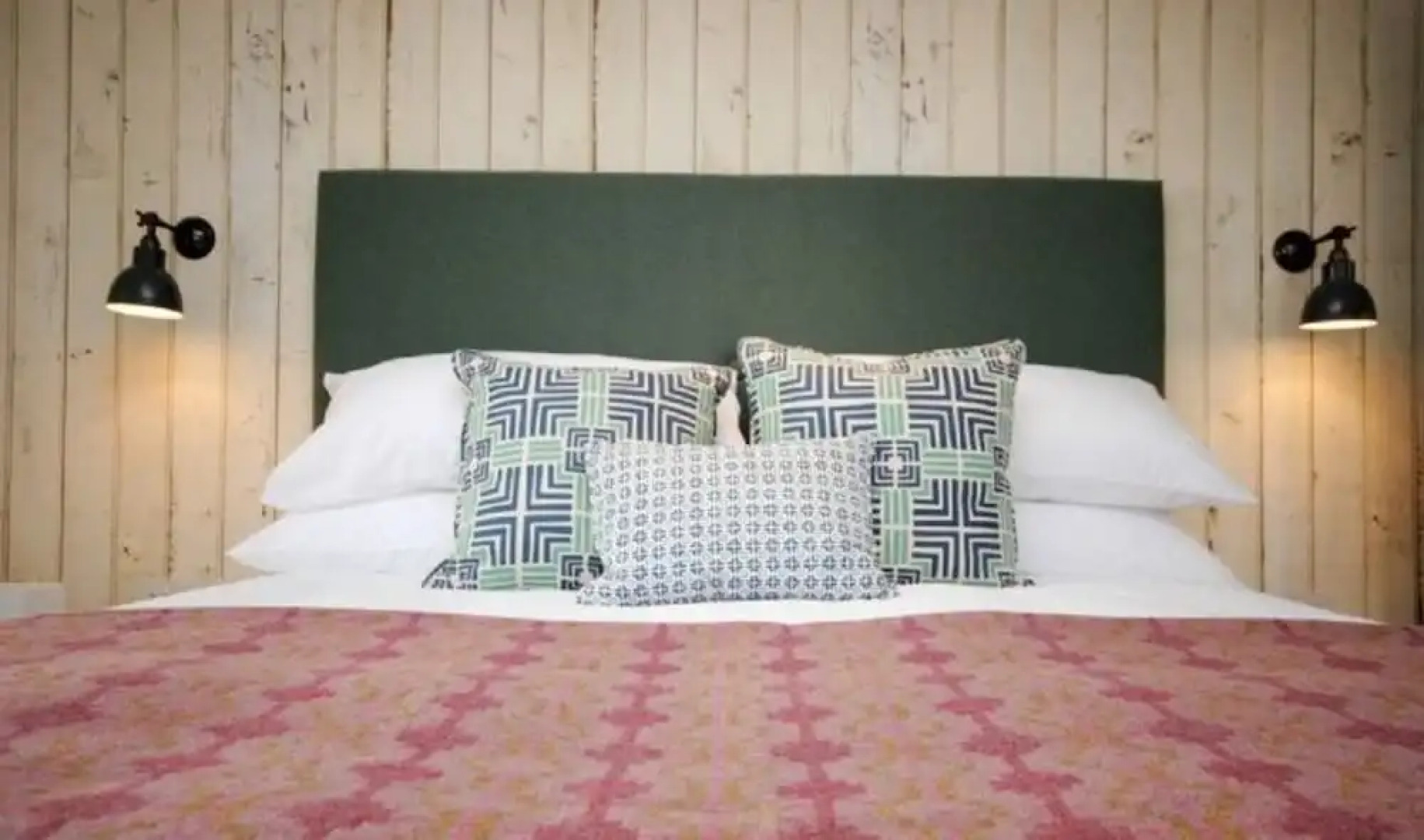 5 The Salterns, Chichester 401155