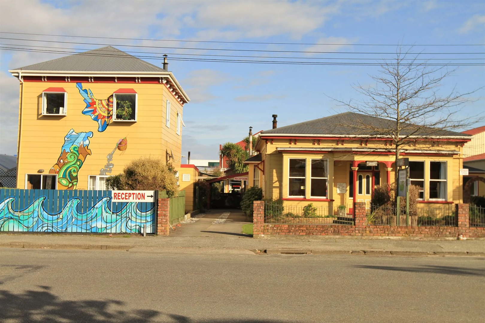 Bazil's Hostel & Surf School