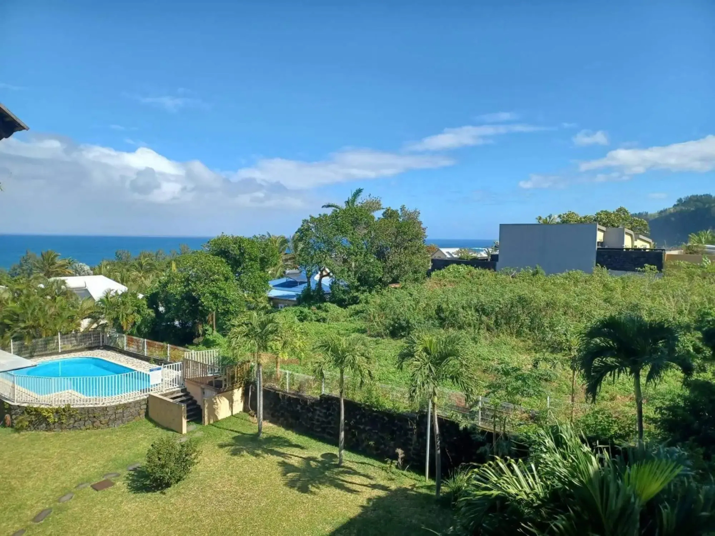 Les Chandels Appartement avec terrasse vue mer Manapany les bains