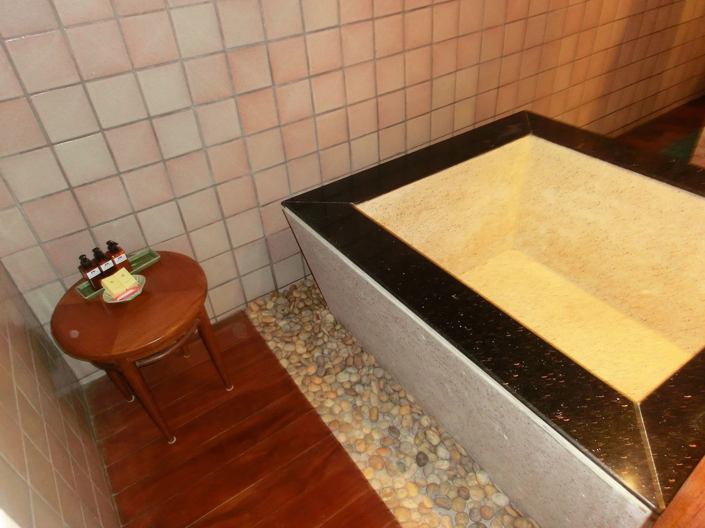 Montien House Chaweng Beach Resort