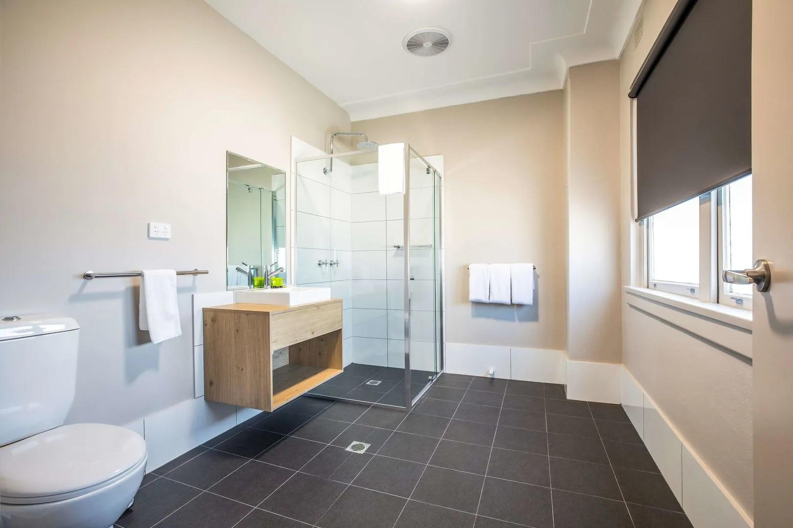 Nightcap at Ocean Beach Hotel