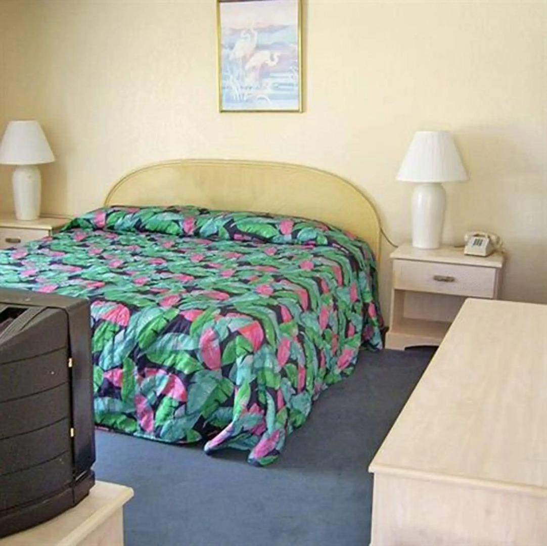 Fisher Inn Resort & Marina