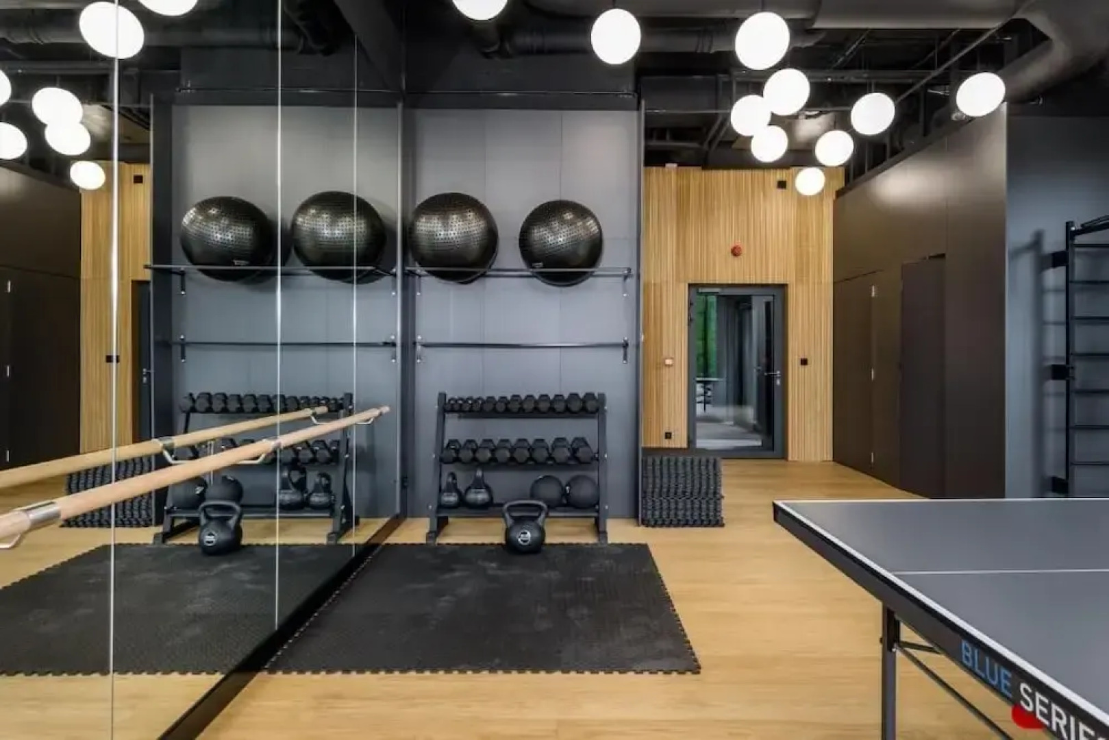 Manhattan by Kairos Apartments