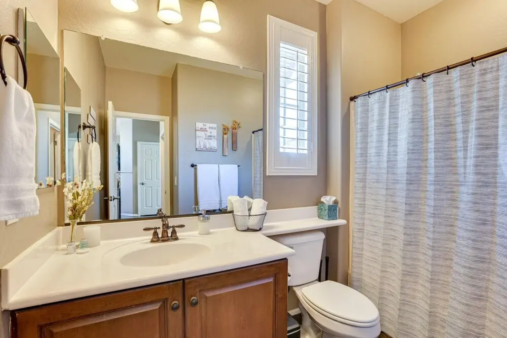 Dreamy Goodyear Getaway w/ Spa & Heated Pool!