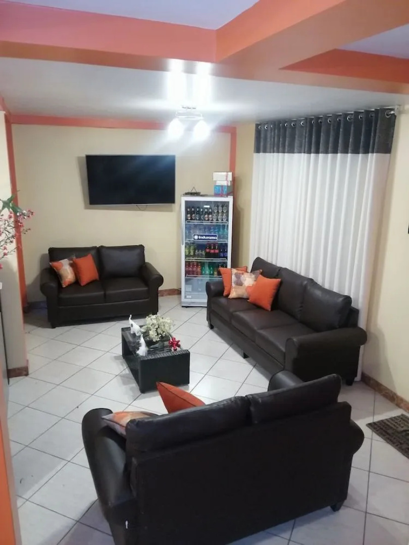 Nasca Travel One Hostel