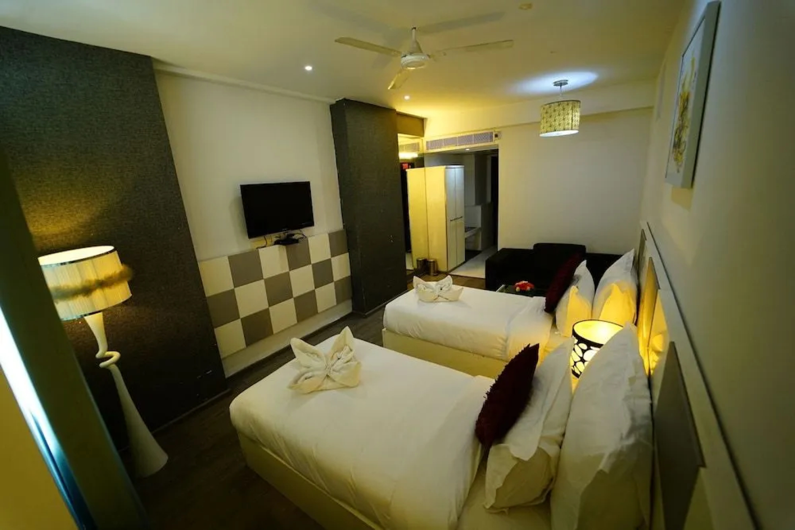 HOTEL VIJAY PARKINN, Gandhipuram, Coimbatore