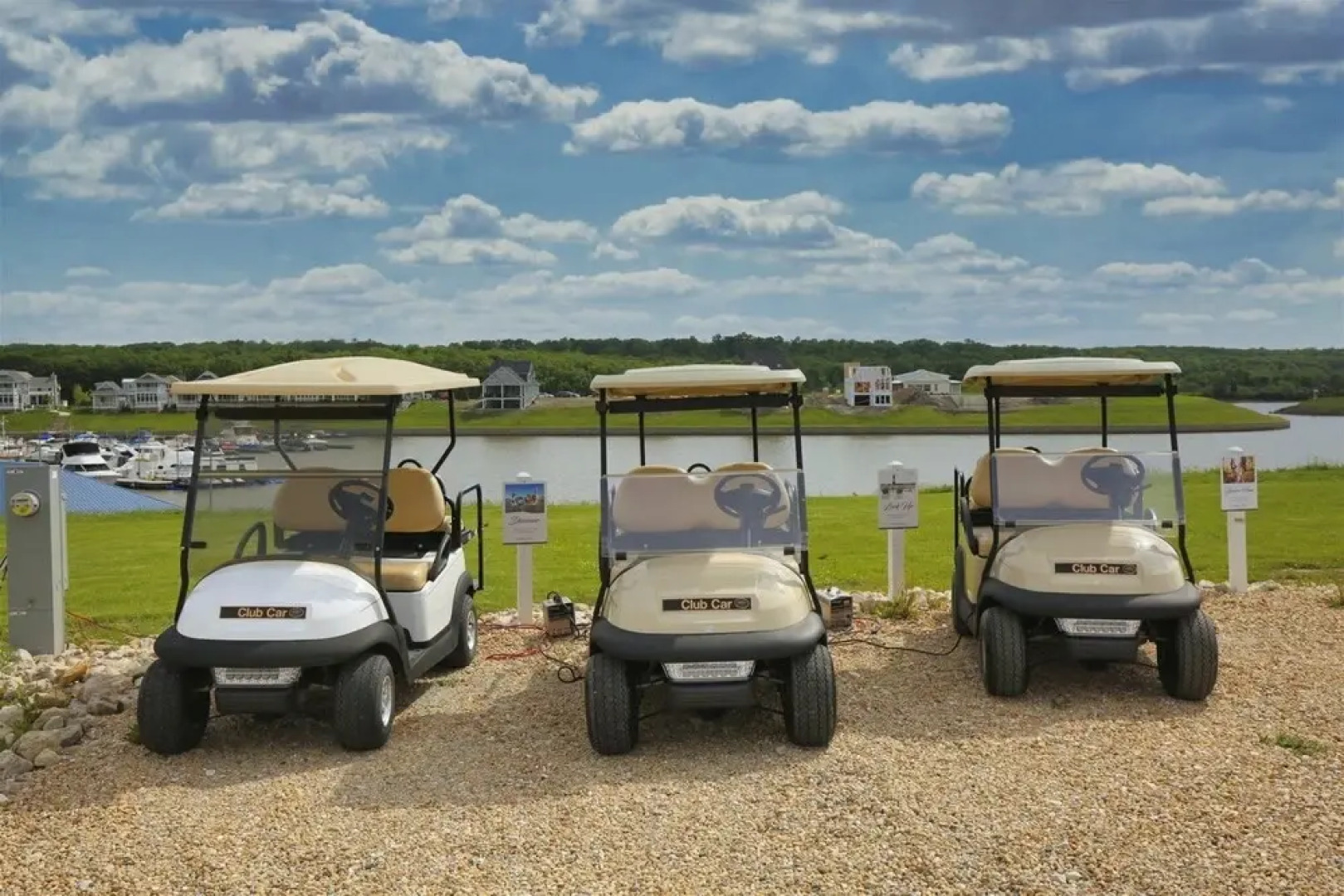 The Cardinal Cottage 1B