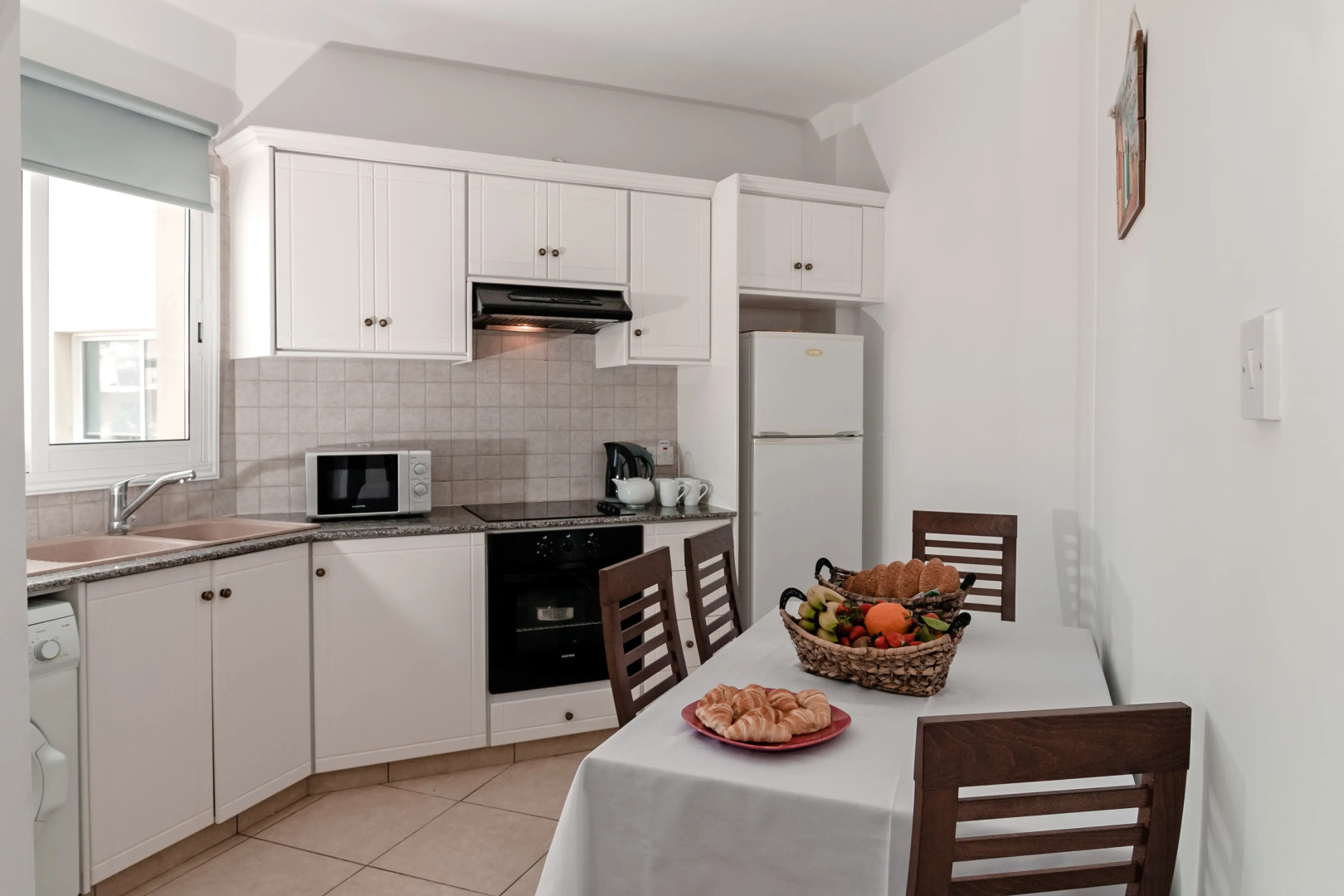 Artemis Cynthia Complex