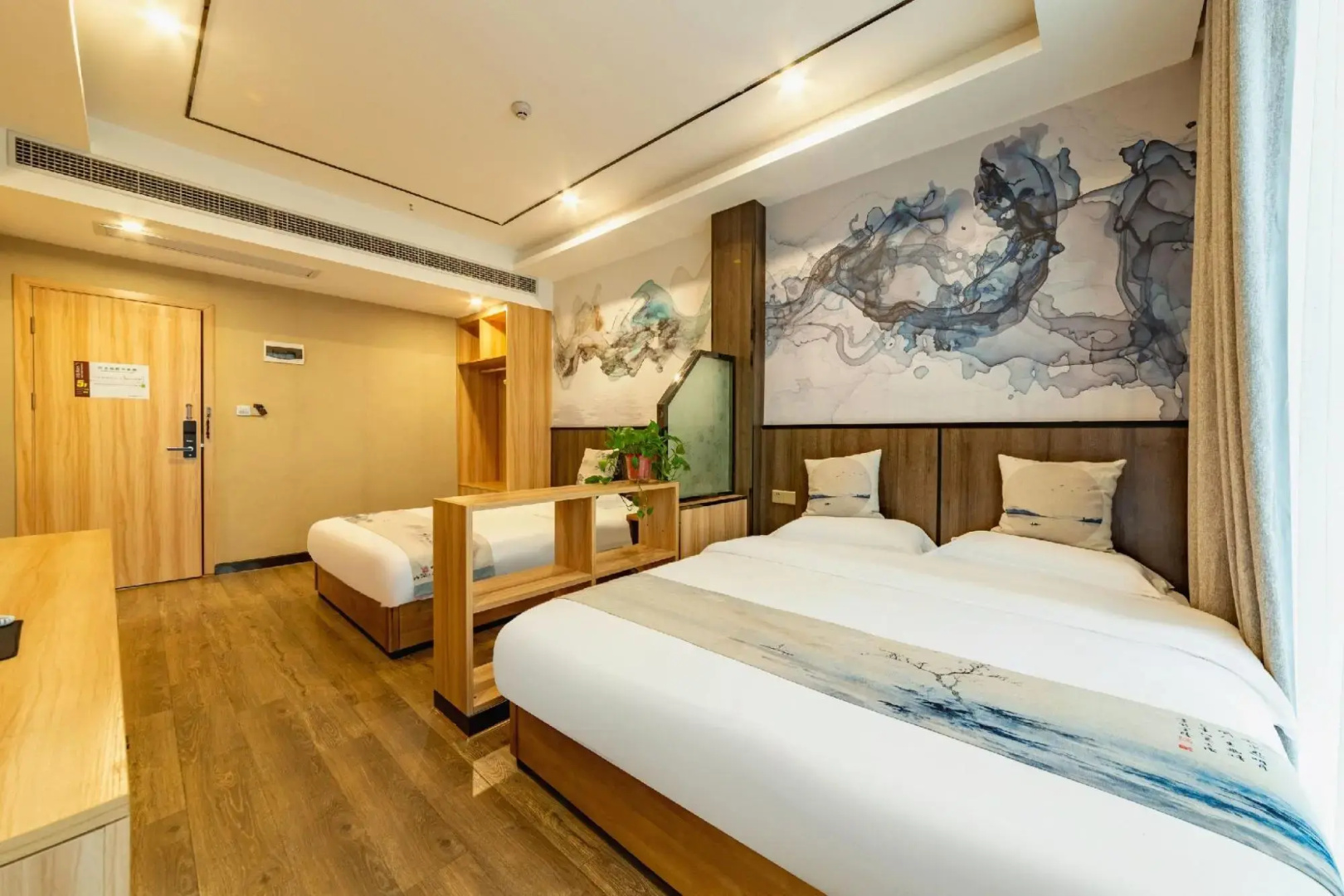 Junhui Hotel