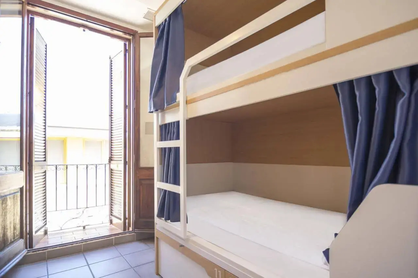 Factory Hostels Barcelona