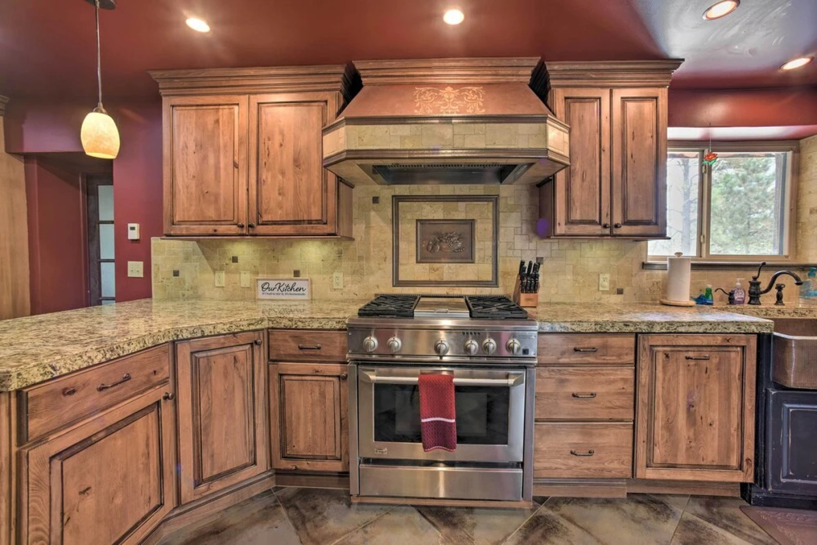 Homey Mtn View Escape: 11 Mi to Garden of the Gods