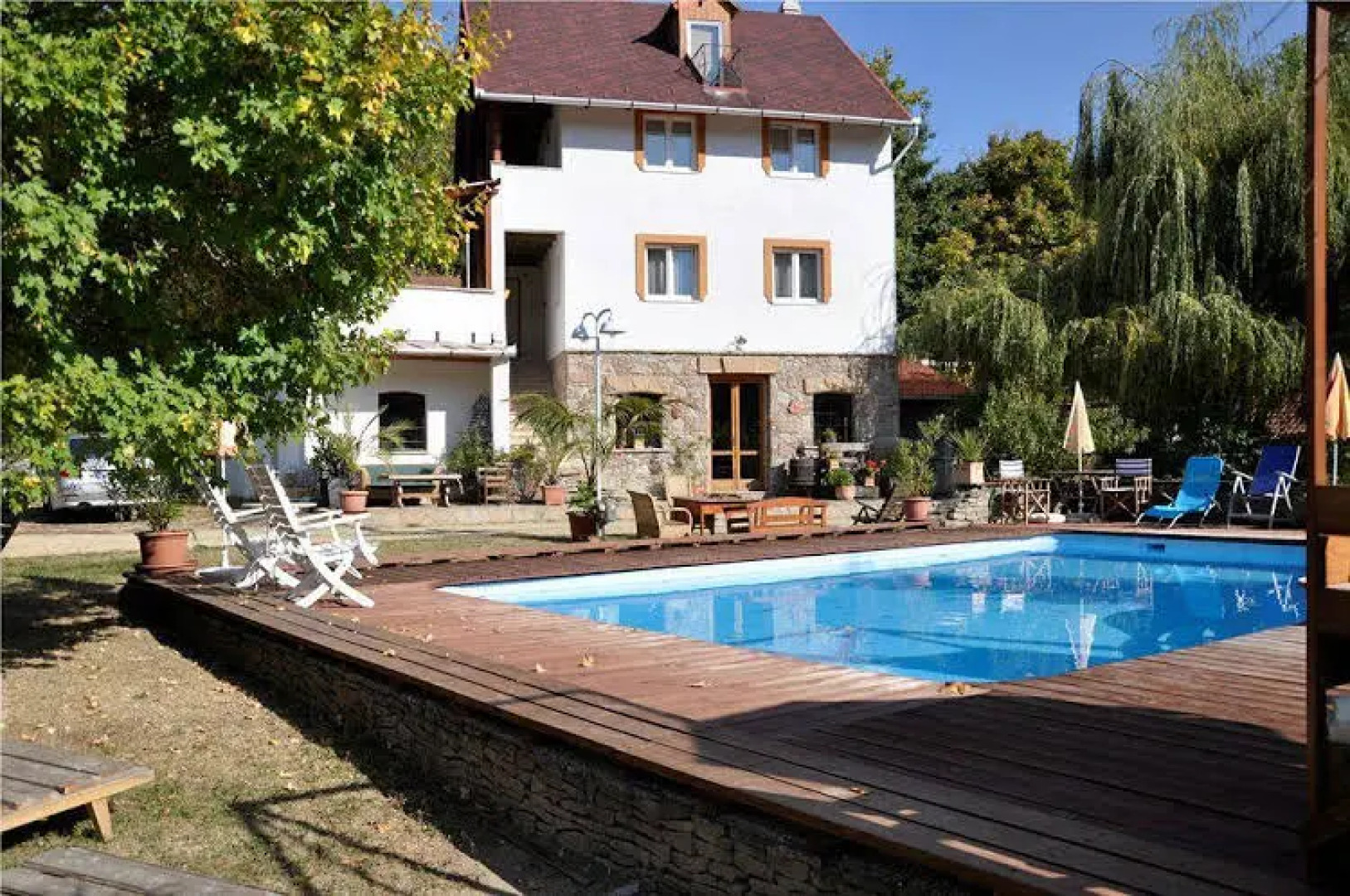 Nomád Hotel & Glamping