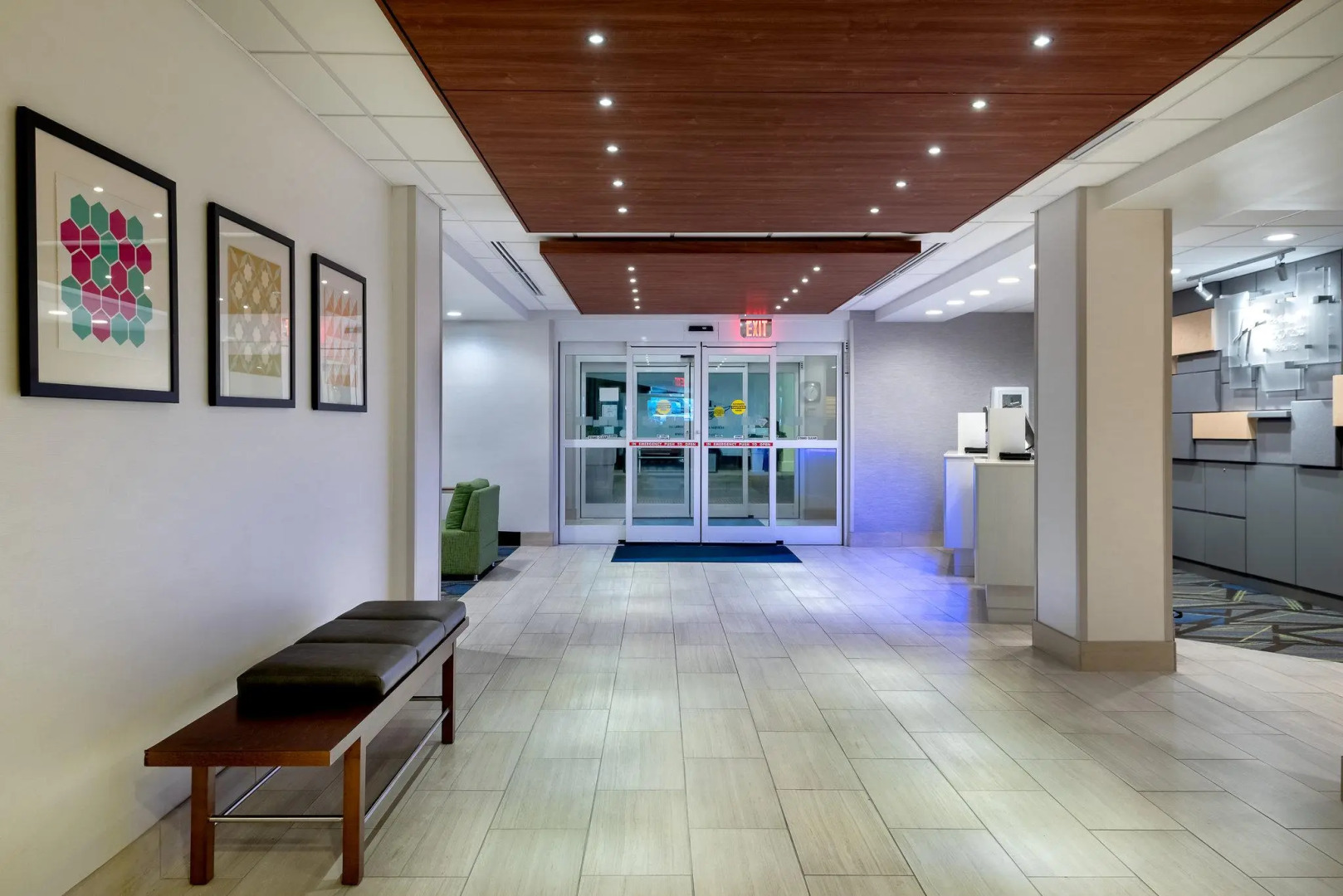 Holiday Inn Express & Suites Daphne- Spanish Fort Area by IHG