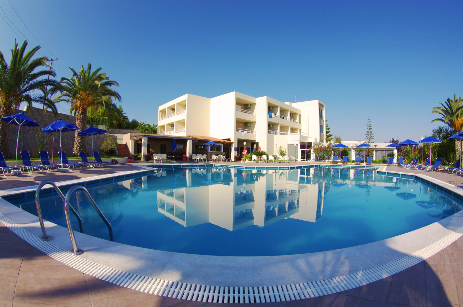 Eleftheria Hotel