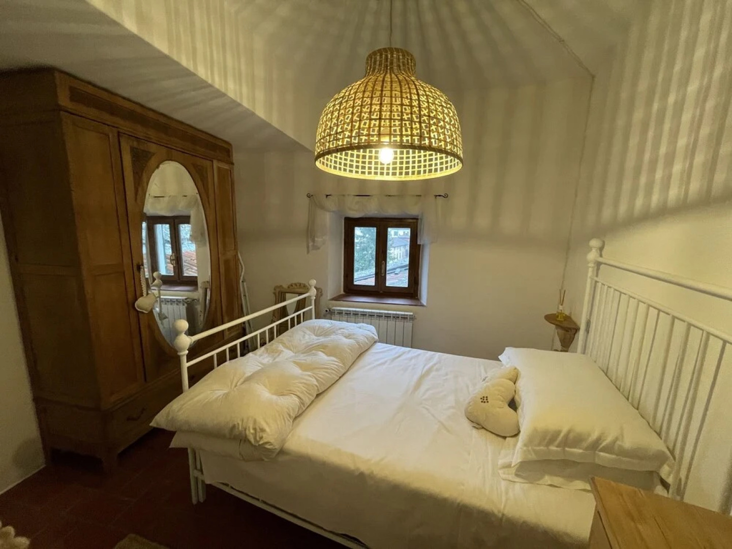 Stunning View, 2-bed Apt in Barga, Lucca,tuscany