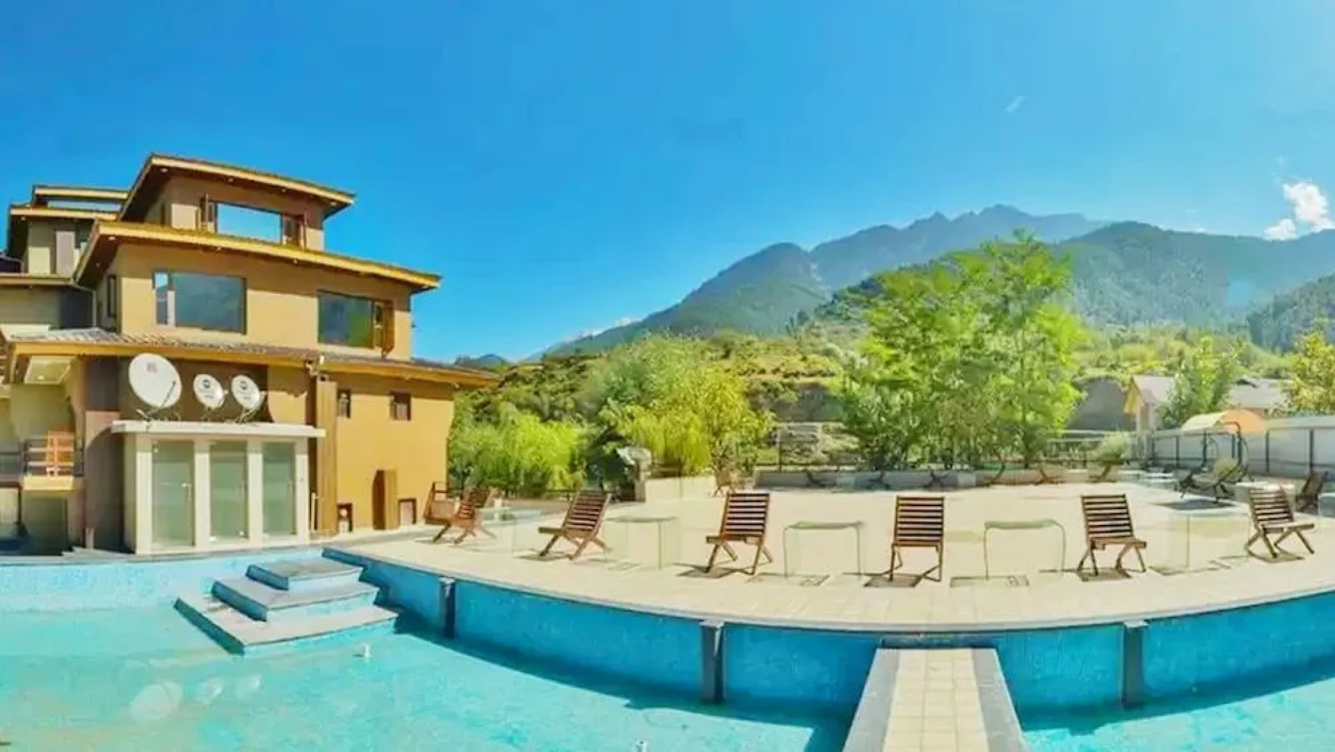 Eden Resorts and suits